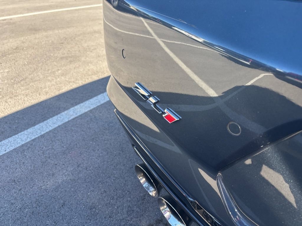 Used 2021 Chevrolet Camaro ZL1 image 18