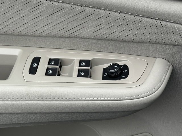 New 2026 Volkswagen Atlas SEL Premium R-Line image 23