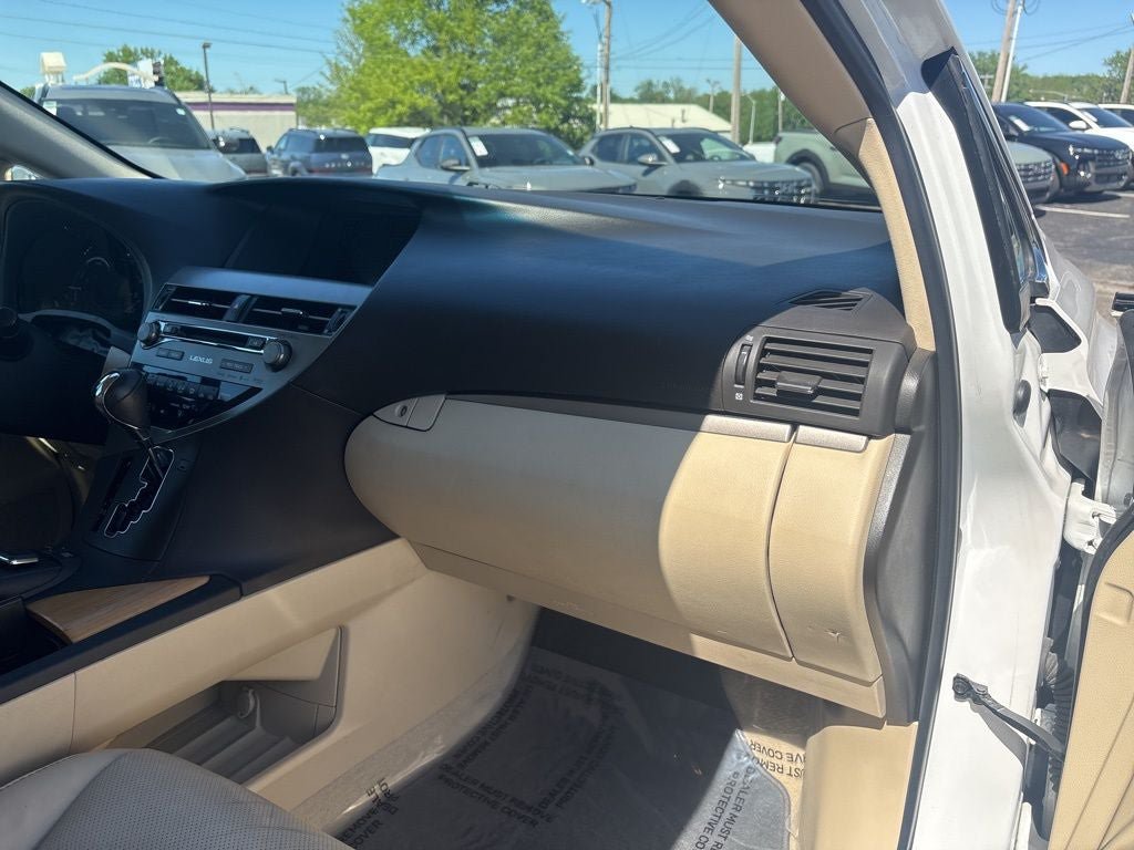 Used 2015 Lexus RX 450h AWD image 34