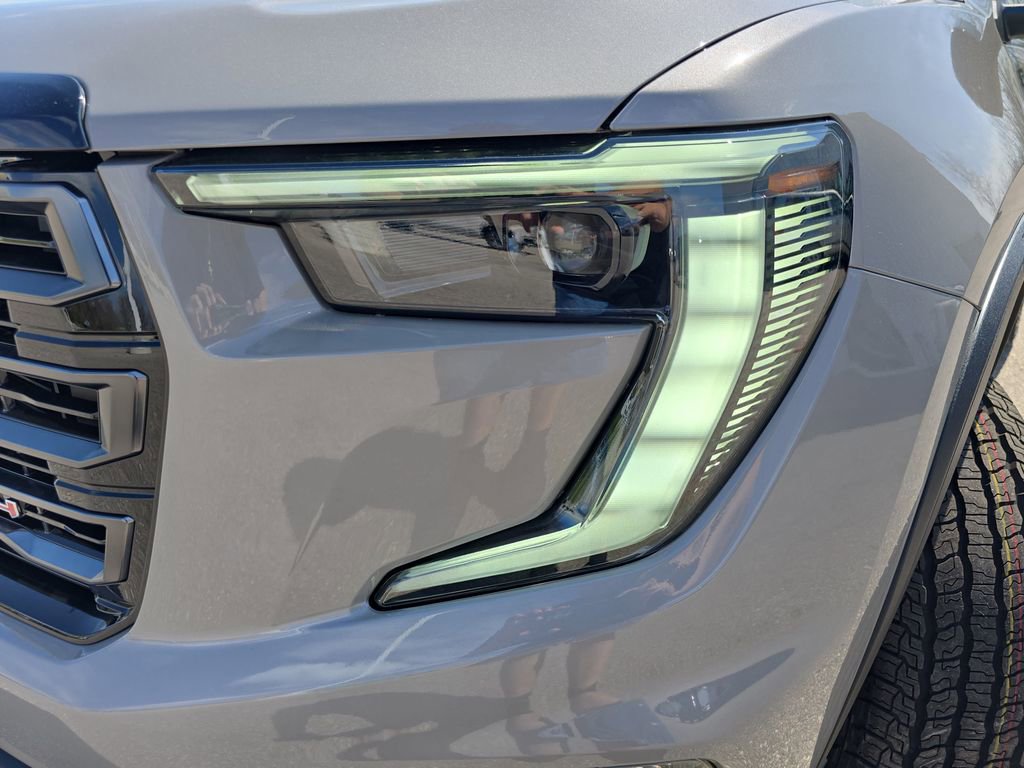 New 2026 GMC Acadia AT4 w/ Luxury Package AWD/4WD image 36