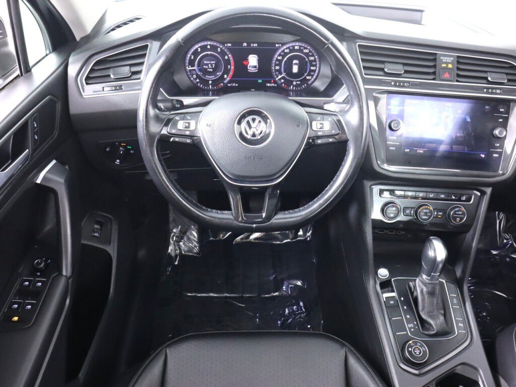 Used 2019 Volkswagen Tiguan SEL w/ 3rd Row Seat Package AWD/4WD image 36
