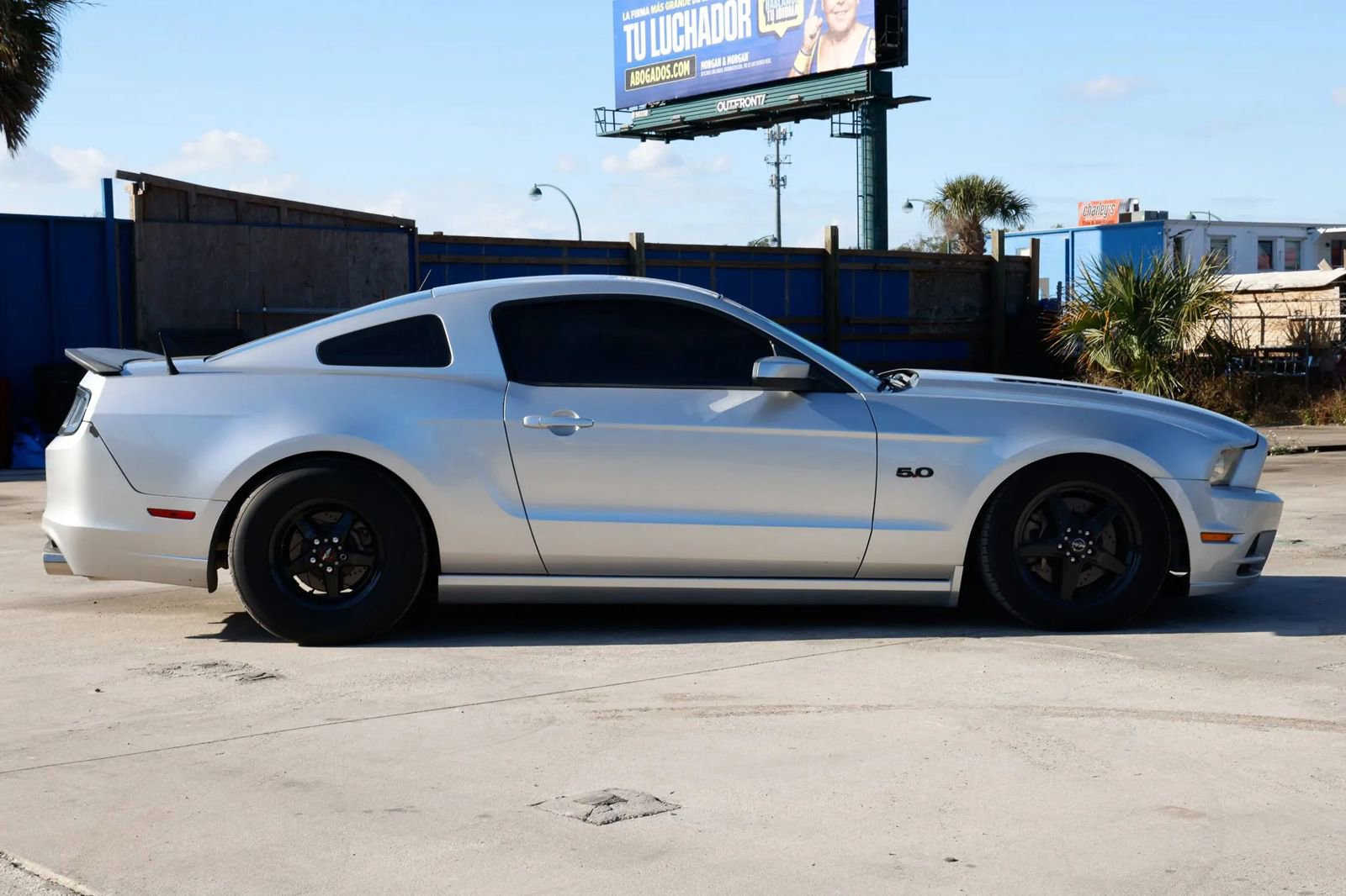 Used 2014 Ford Mustang GT image 7