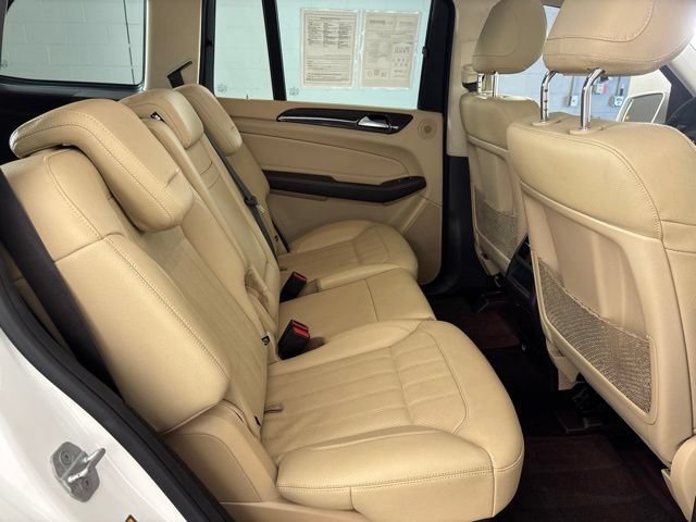 Used 2017 Mercedes-Benz GLS 450 4MATIC image 30