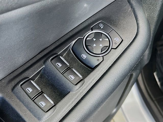 Used 2024 Ford Edge SEL image 18