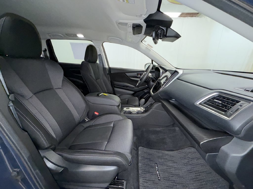 Used 2025 Subaru Ascent Premium AWD/4WD image 6