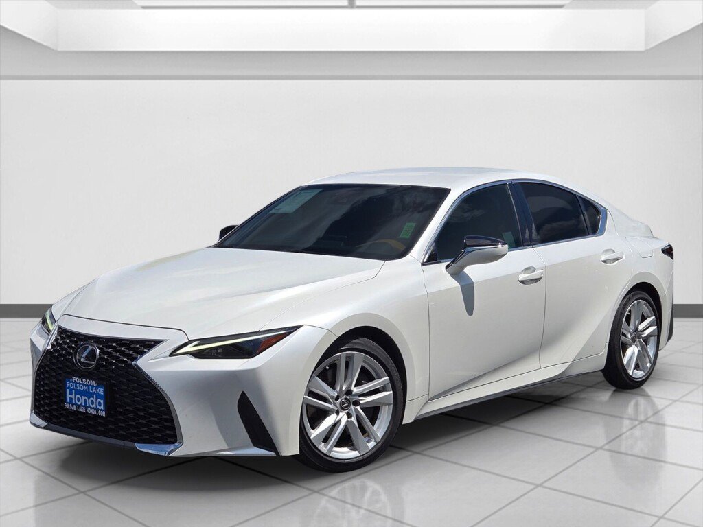 Used 2021 Lexus IS 300 w/ Accessory Package 2 RWD image 9