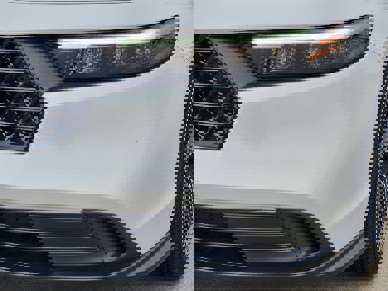 Used 2025 Honda Accord Sport image 9