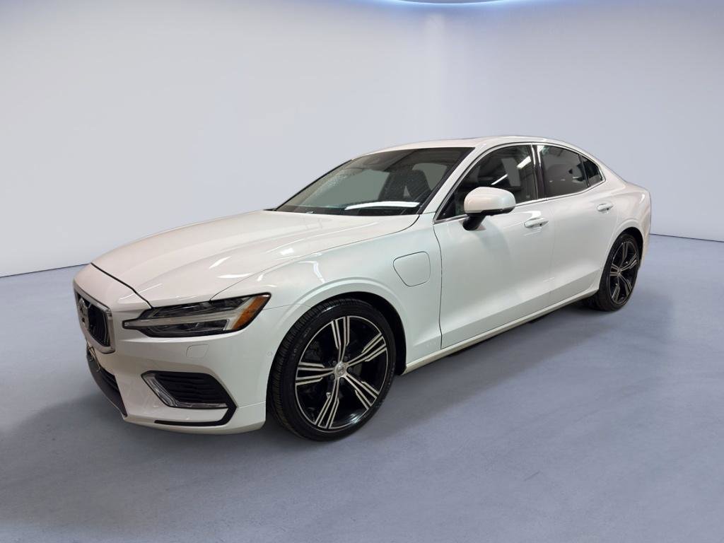 Used 2019 Volvo S60 T8 Inscription image 3