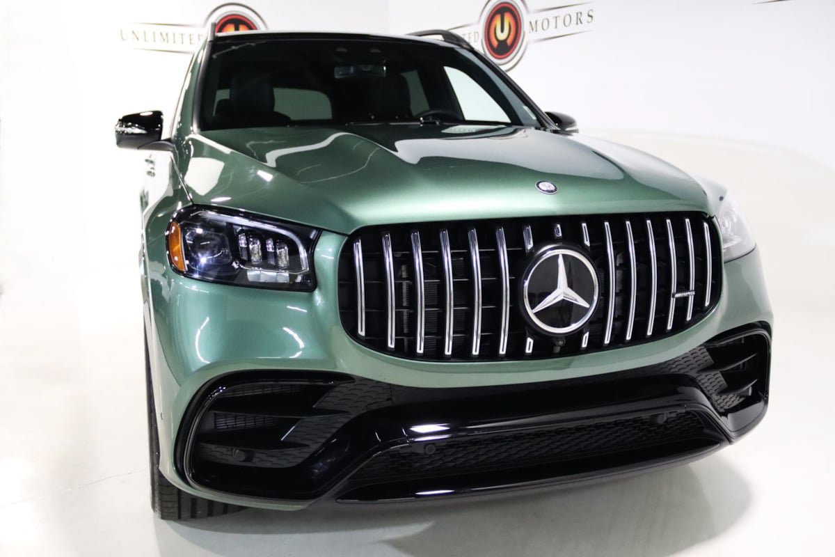 Used 2026 Mercedes-Benz GLS 63 AMG 4MATIC image 30