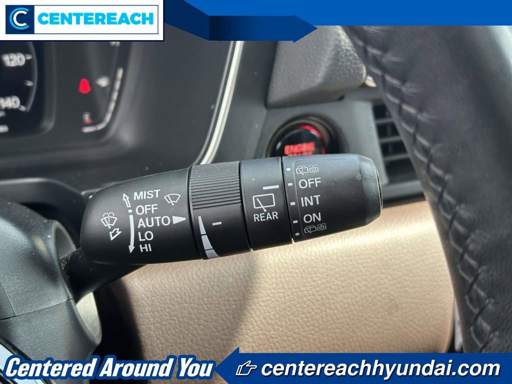 Used 2023 Honda Pilot Elite image 23