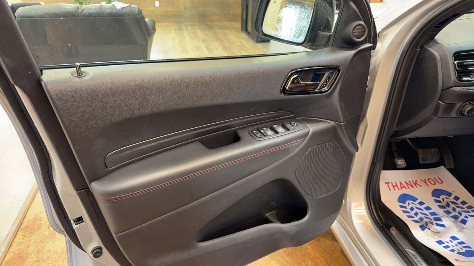 Used 2025 Dodge Durango R/T w/ Blacktop Package image 11