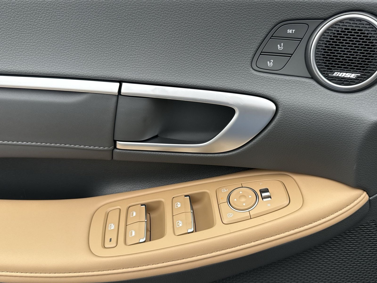 New 2026 Hyundai Sonata Limited FWD image 15