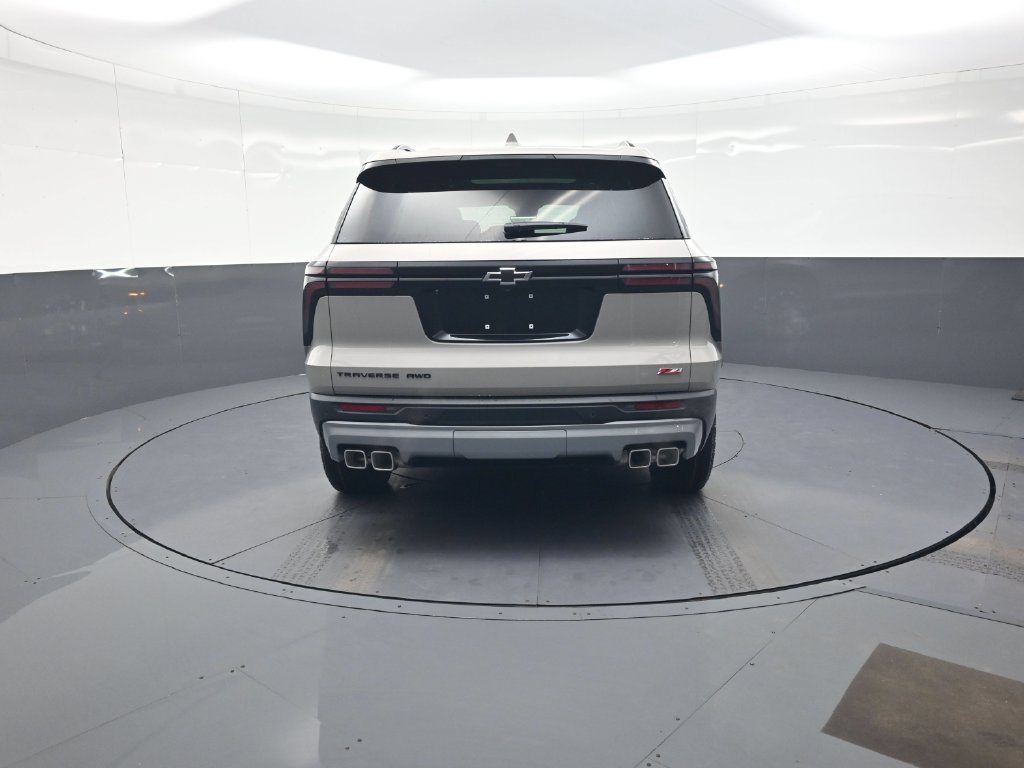 New 2027 Chevrolet Traverse Z71 w/ Enhanced Driving Package AWD/4WD image 4