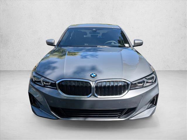 Used 2025 BMW 330i Sedan w/ Convenience Package RWD image 2