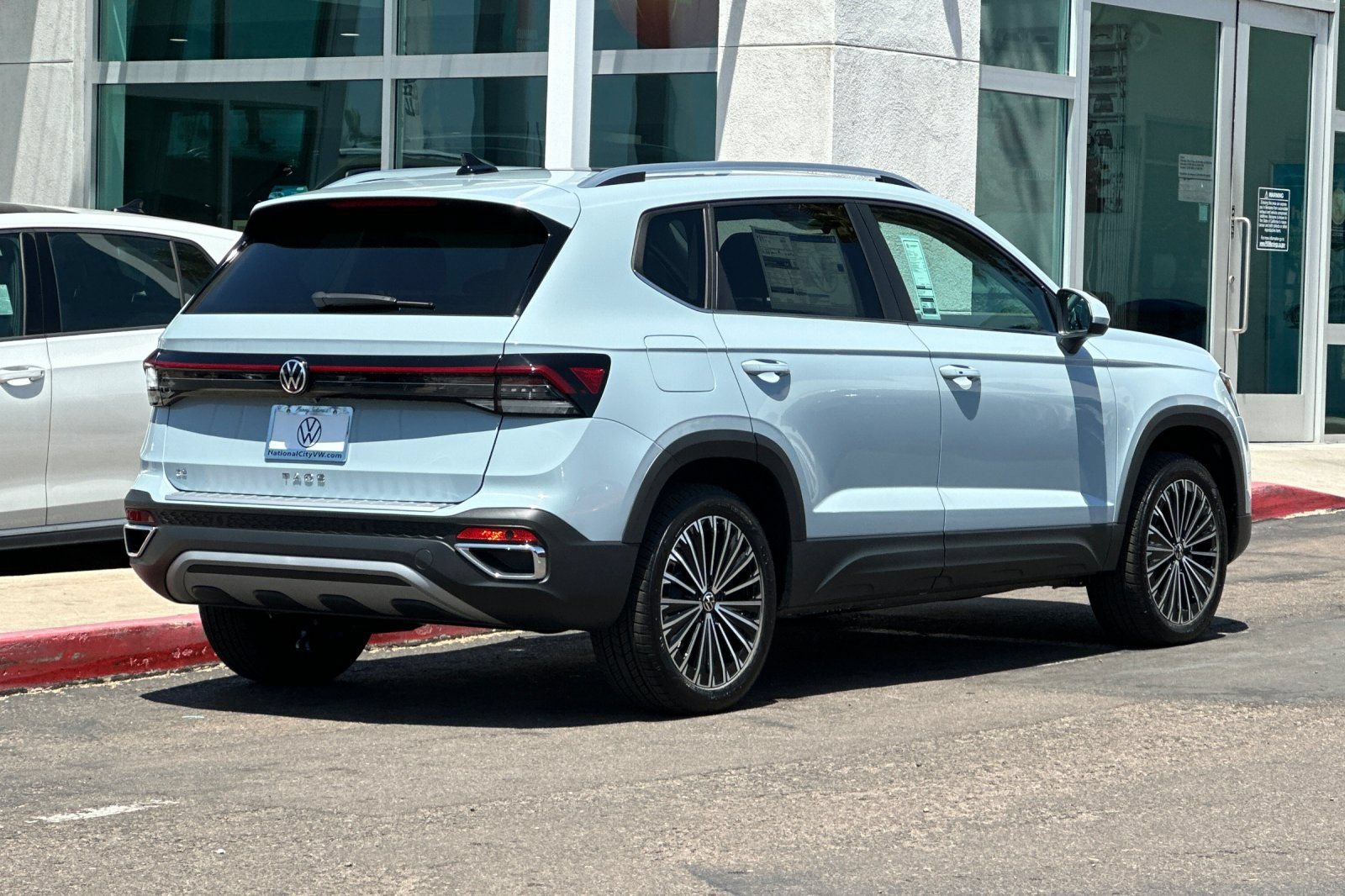 New 2026 Volkswagen Taos SE FWD image 5