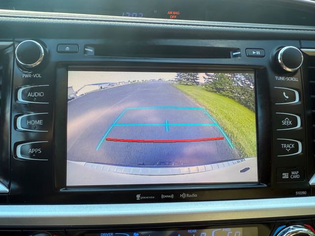 Used 2019 Toyota Highlander XLE image 13