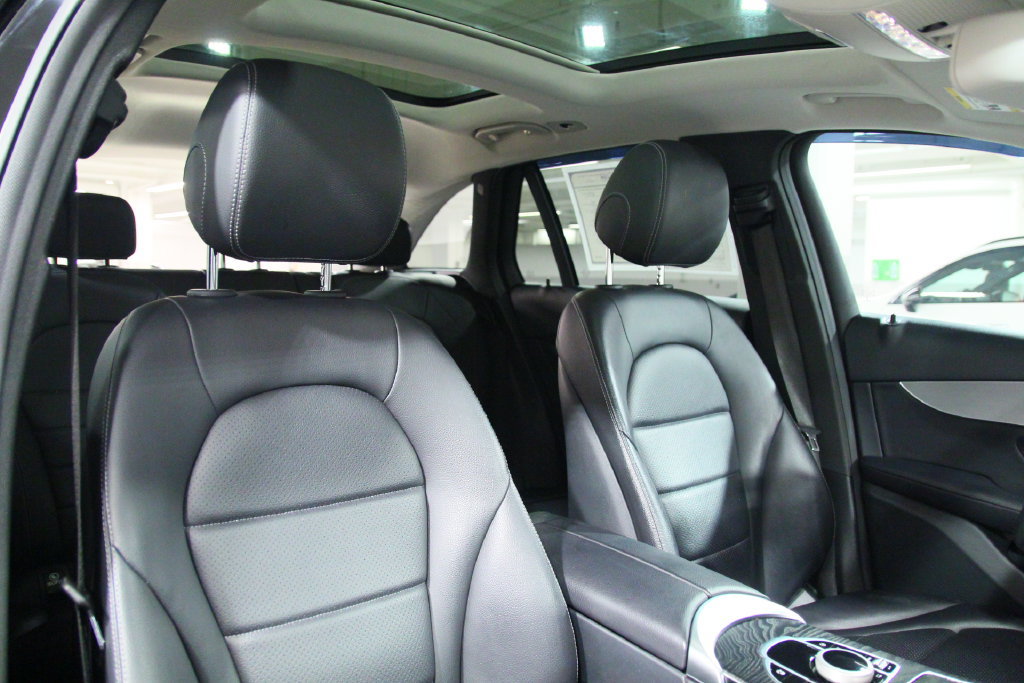 Certified 2019 Mercedes-Benz GLC 300 4MATIC image 20