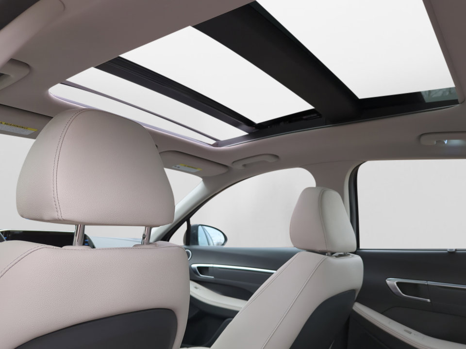 Certified 2023 Hyundai Sonata Limited w/ Cargo Package image 15