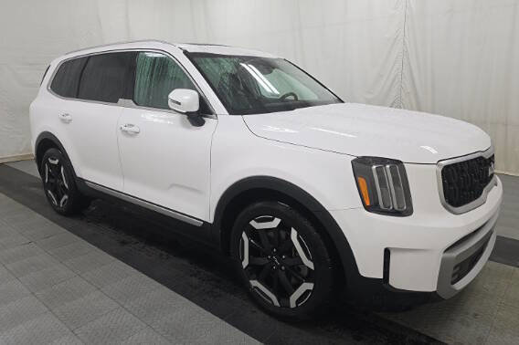 Used 2023 Kia Telluride EX image 5