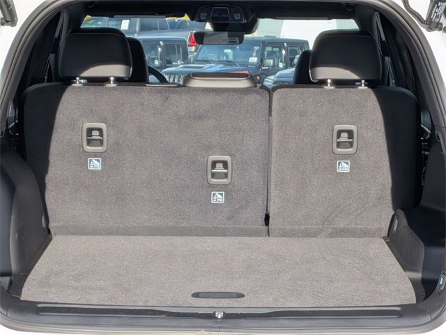 New 2025 Jeep Grand Cherokee Limited w/ Black Appearance Package image 28