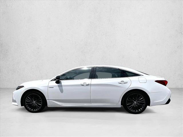 Used 2020 Toyota Avalon XSE image 6