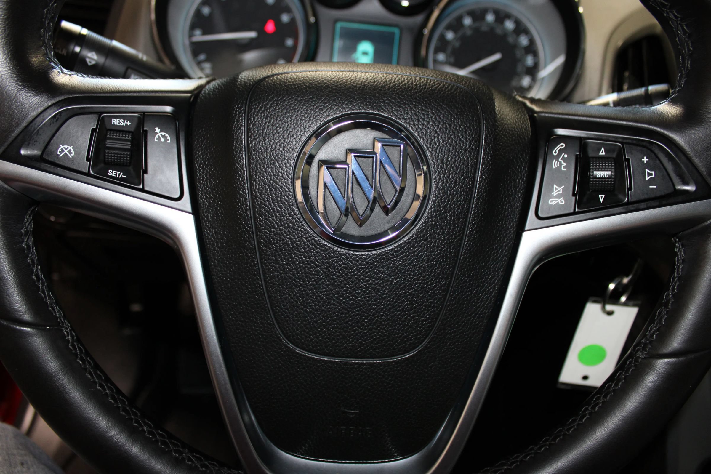 Used 2015 Buick Verano w/ Comfort Package FWD image 19