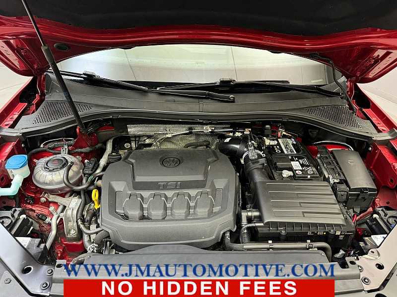 Used 2022 Volkswagen Tiguan SE image 10