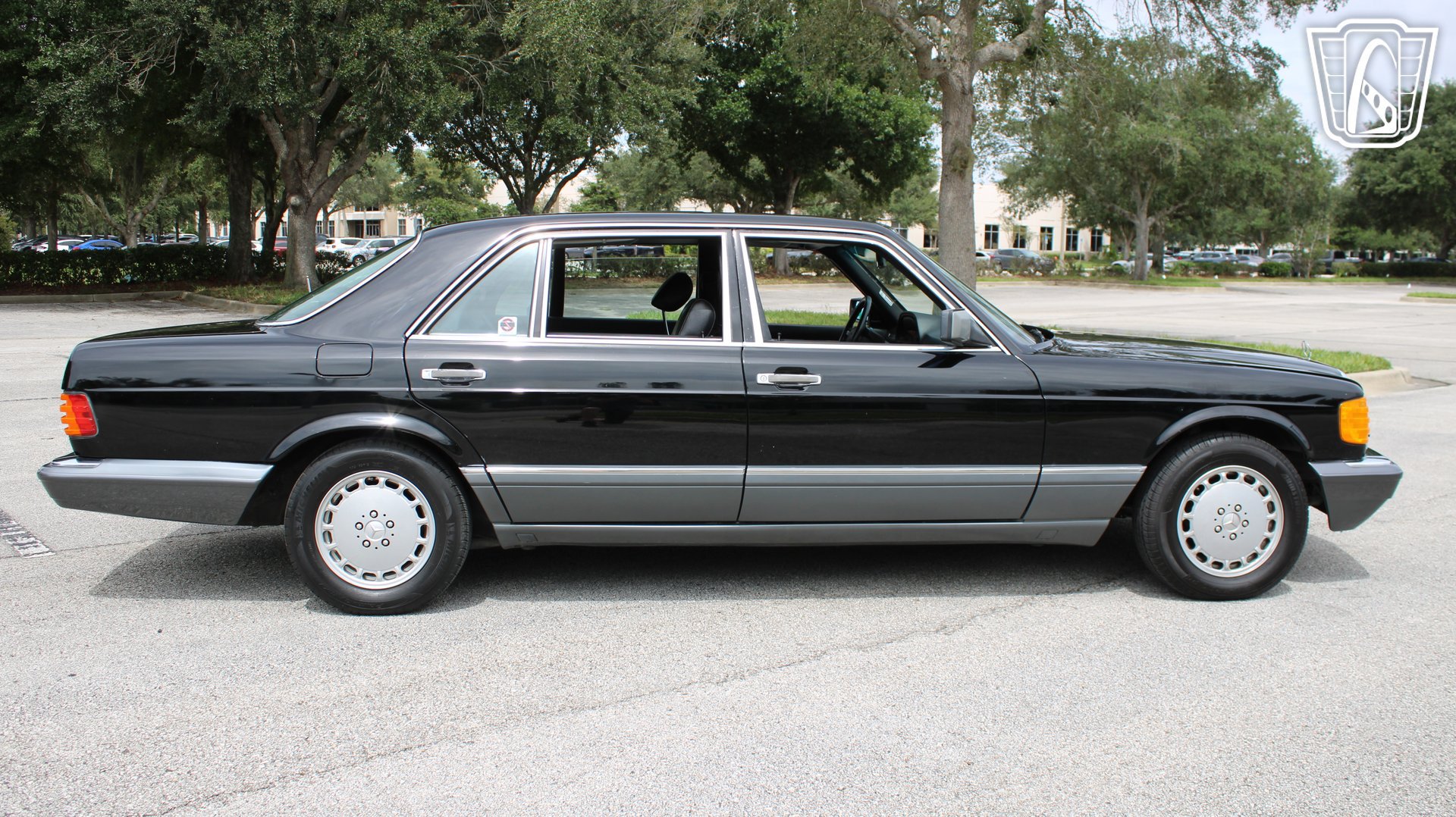 Used 1991 Mercedes-Benz 560 SEL image 21