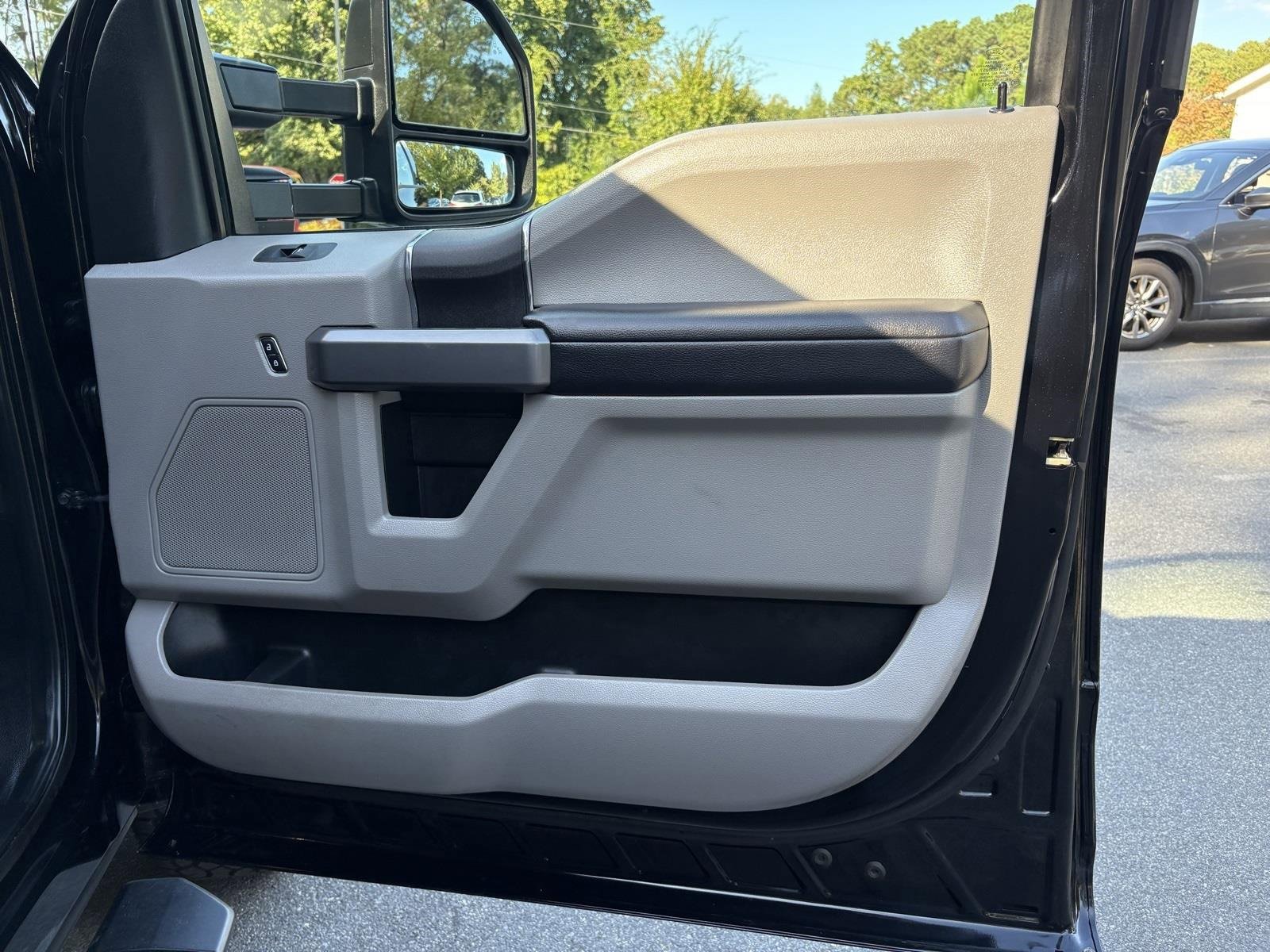 Used 2019 Ford F250 XLT image 23