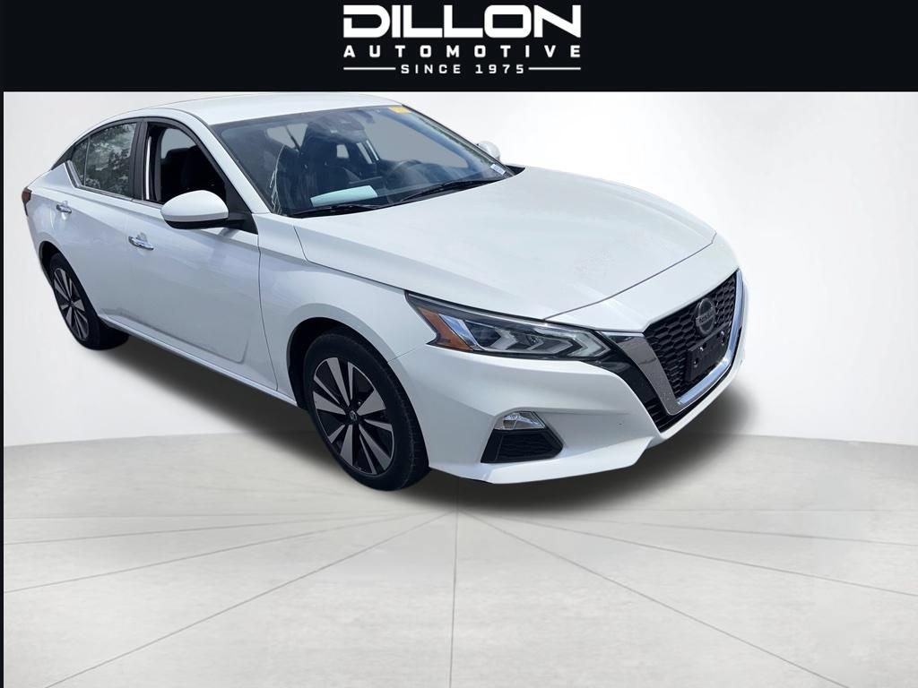 Used 2022 Nissan Altima 2.5 SV AWD/4WD image 12