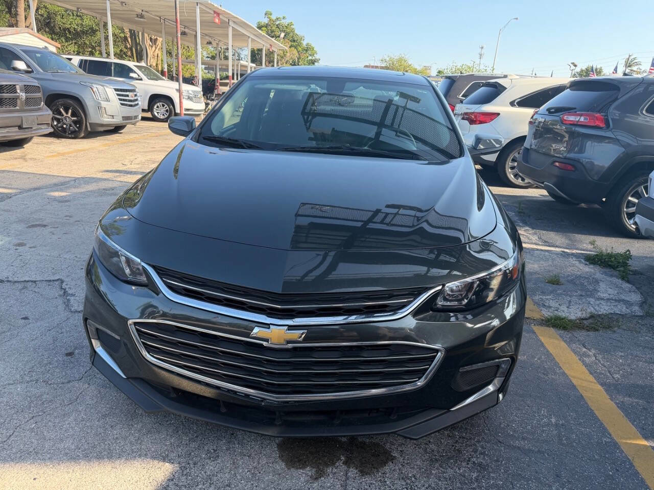 Used 2018 Chevrolet Malibu LT FWD image 7