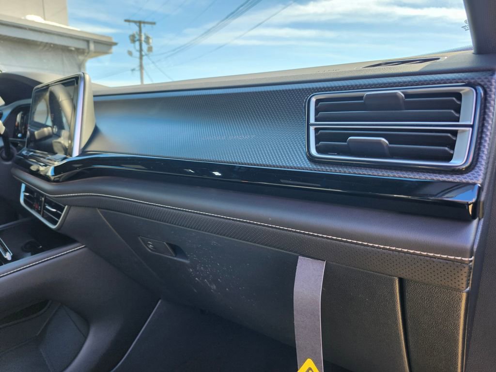 New 2026 Volkswagen Atlas Cross Sport SEL image 13