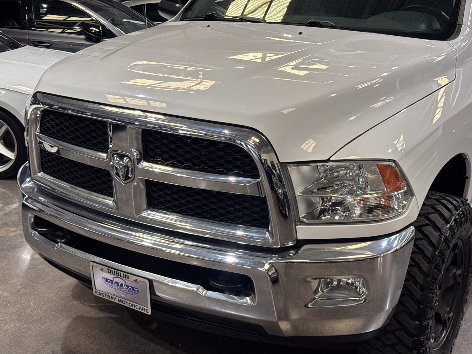 Used 2014 RAM 2500 SLT w/ Luxury Group AWD/4WD image 10