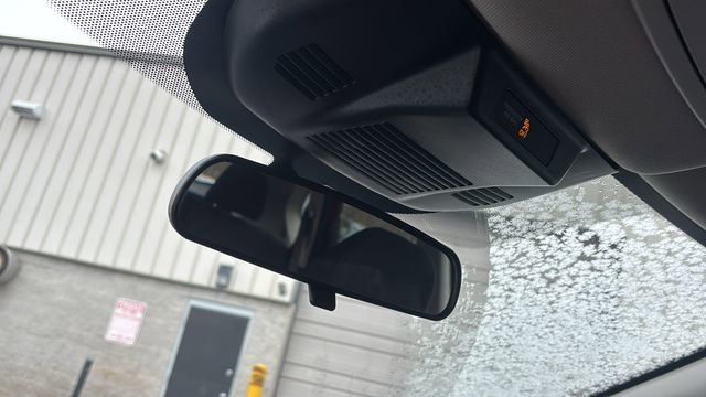 Used 2024 Nissan Rogue SV image 25