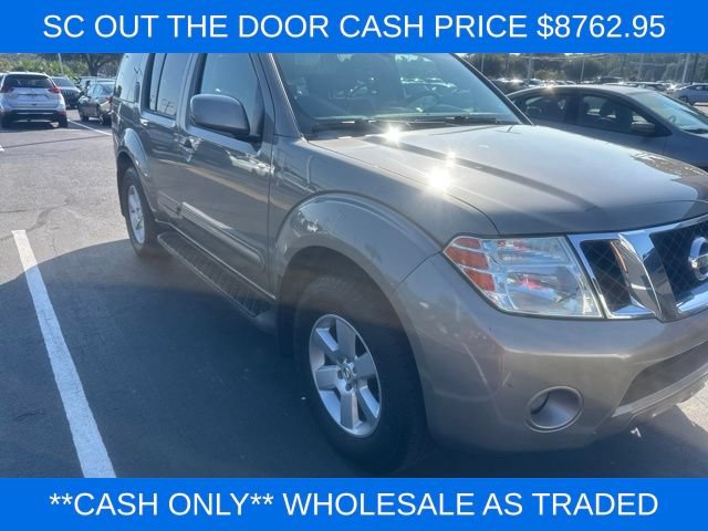 Used 2008 Nissan Pathfinder SE w/ Premium Pkg