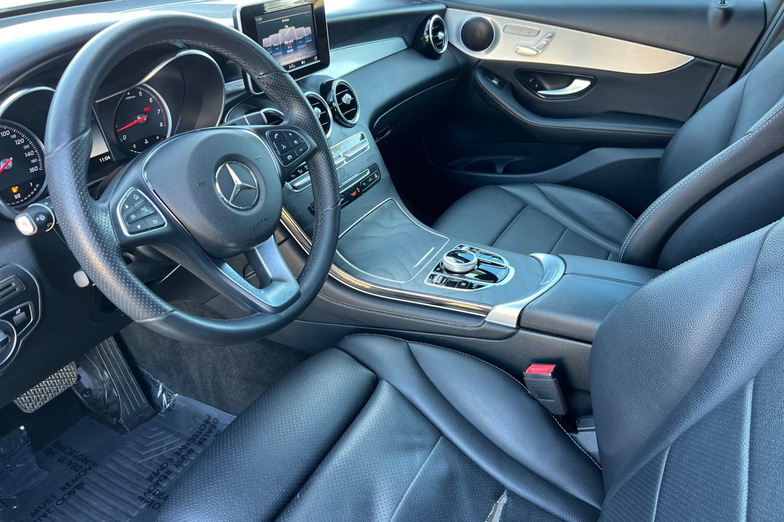 Used 2019 Mercedes-Benz GLC 300 image 13