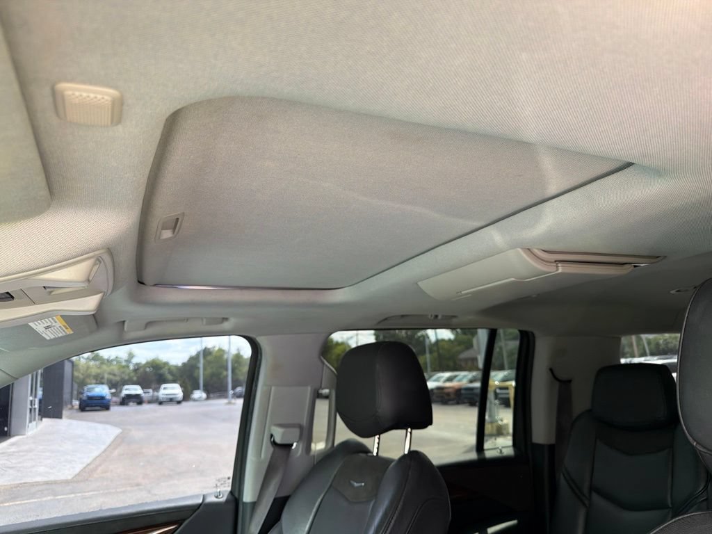Used 2016 Cadillac Escalade ESV Premium AWD/4WD image 23