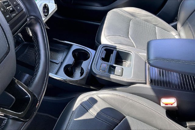 Used 2025 Ford Mustang Mach-E Premium RWD image 18