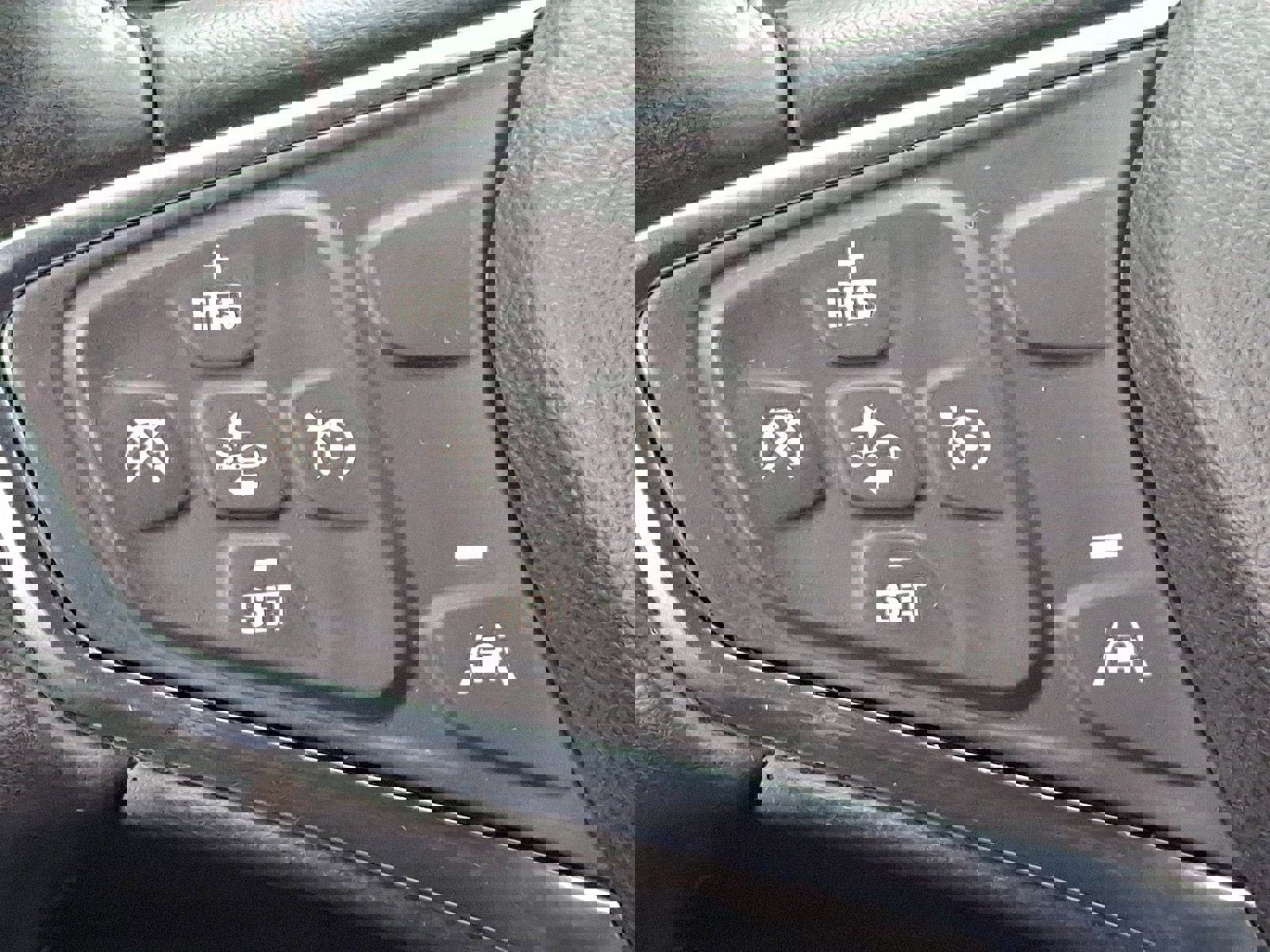 Used 2024 Chevrolet Malibu RS w/ LPO, Floor Liner Package image 20