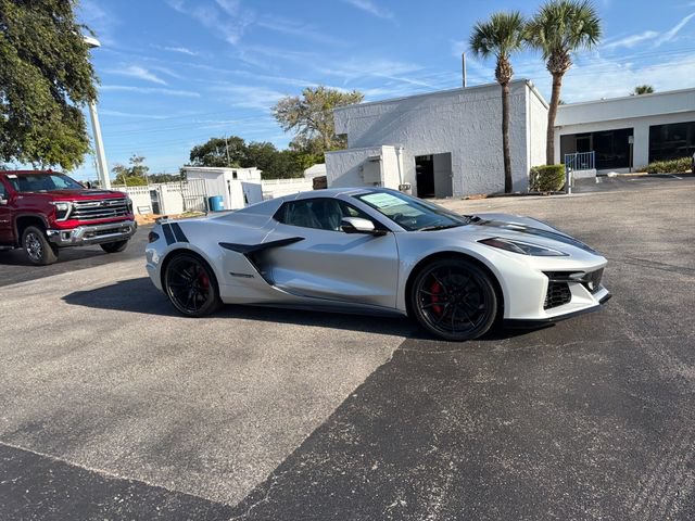 New 2027 Chevrolet Corvette Grand Sport w/ Stealth Interior Trim Package RWD image 13