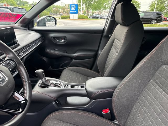 Certified 2025 Honda HR-V Sport image 13