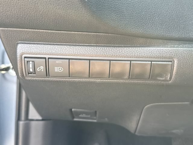 Certified 2025 Toyota Corolla SE w/ Convenience Package FWD image 26