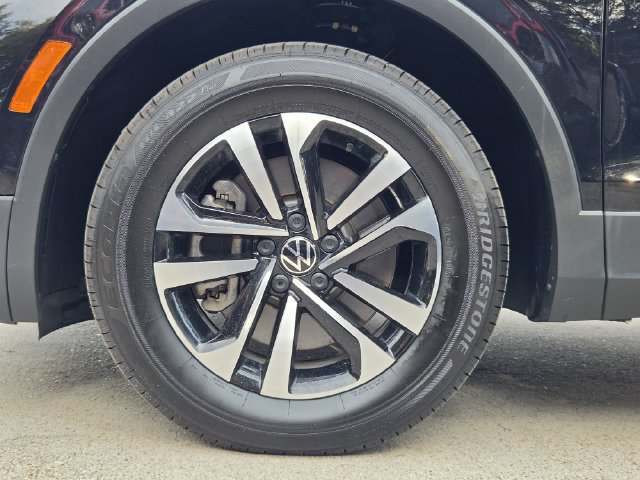 Used 2023 Volkswagen Tiguan S FWD image 8