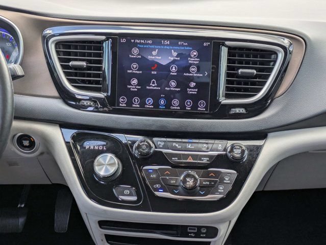 Used 2019 Chrysler Pacifica Touring-L w/ Advanced Safetytec Group FWD image 18