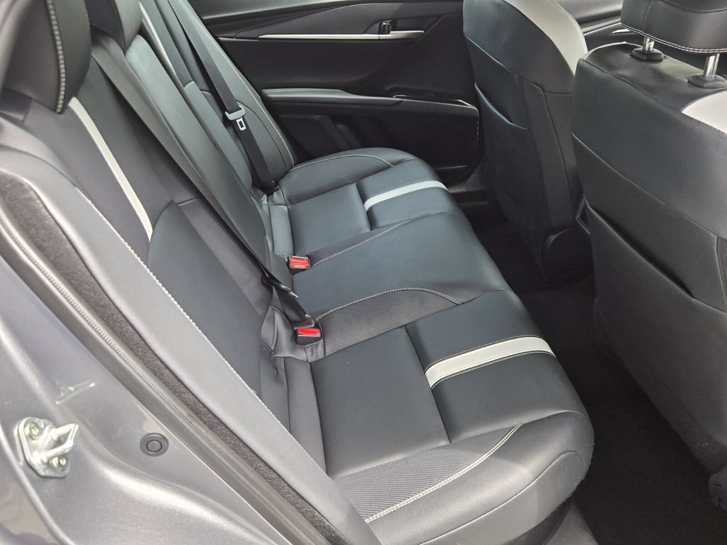 Used 2026 Toyota Camry SE FWD image 16