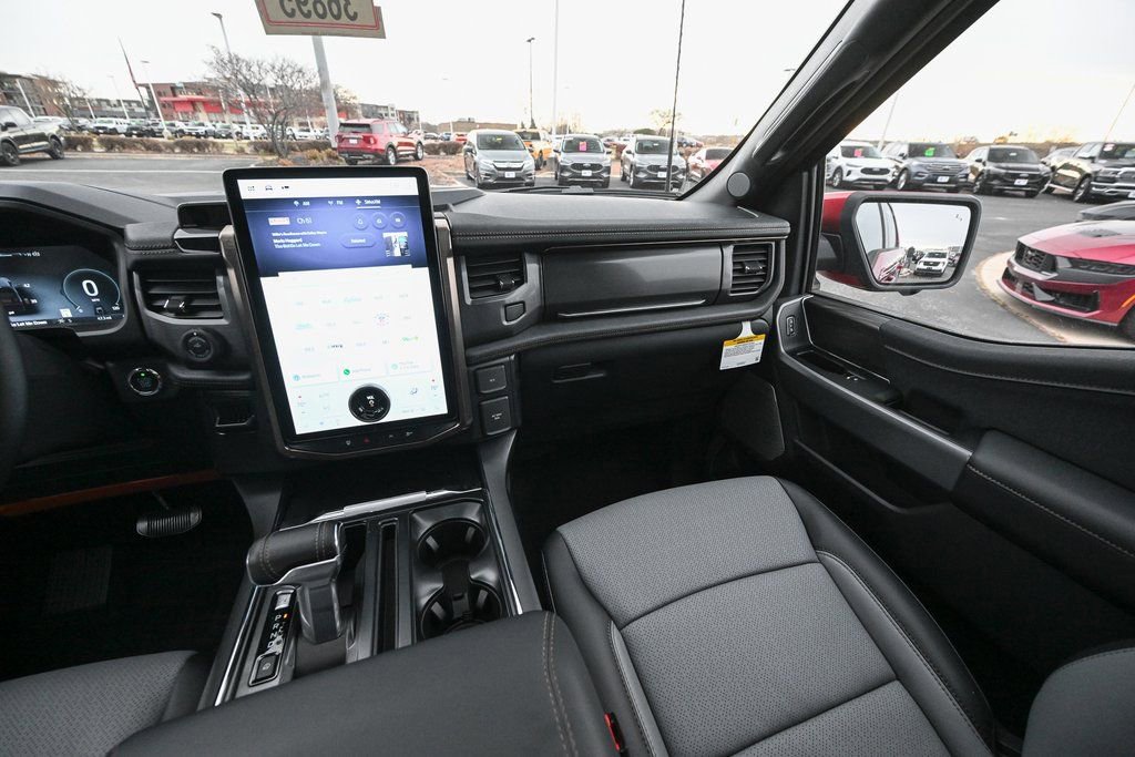 New 2025 Ford F150 Lightning Lariat image 27