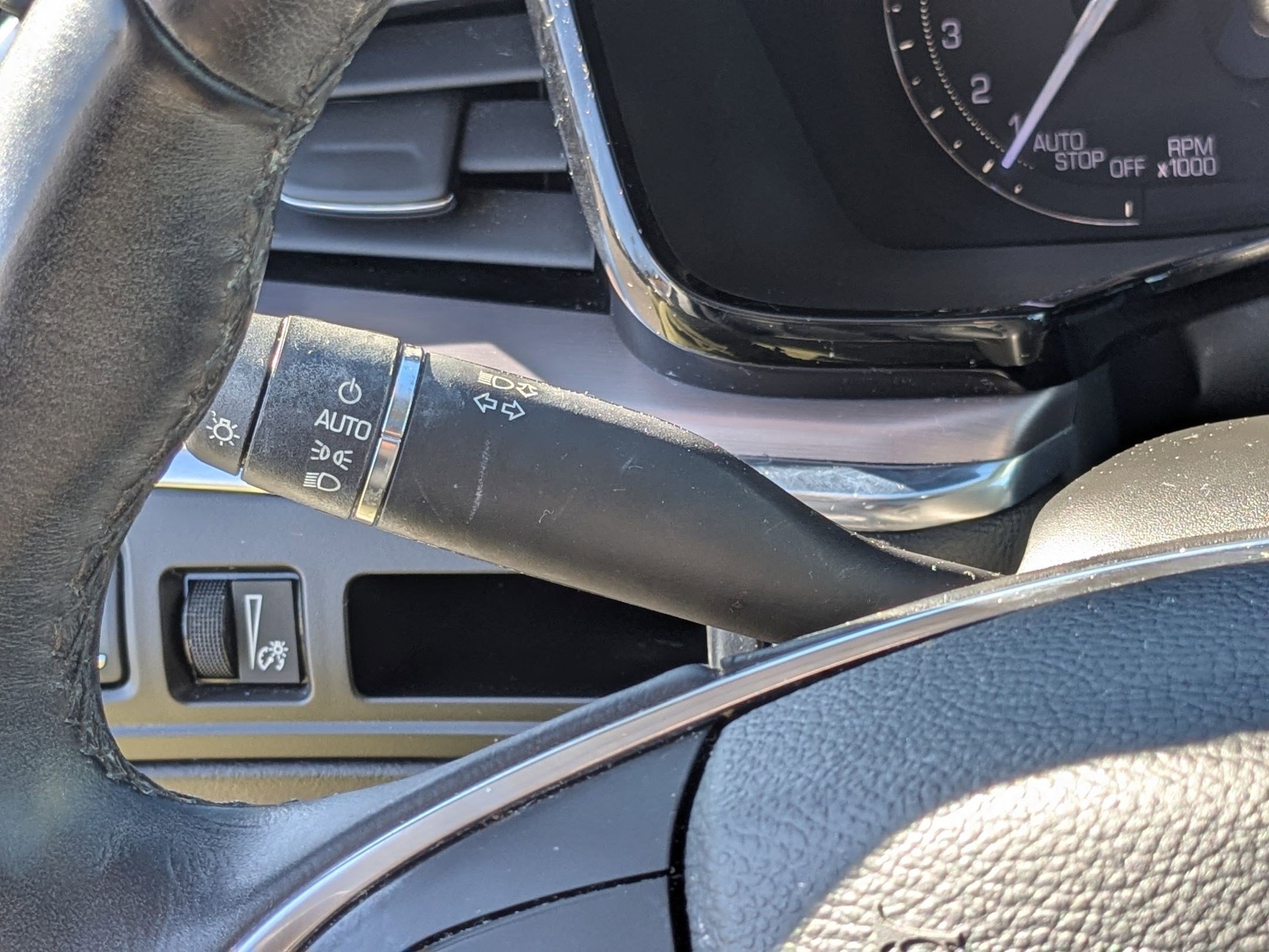 Used 2017 Cadillac XT5 Luxury image 14