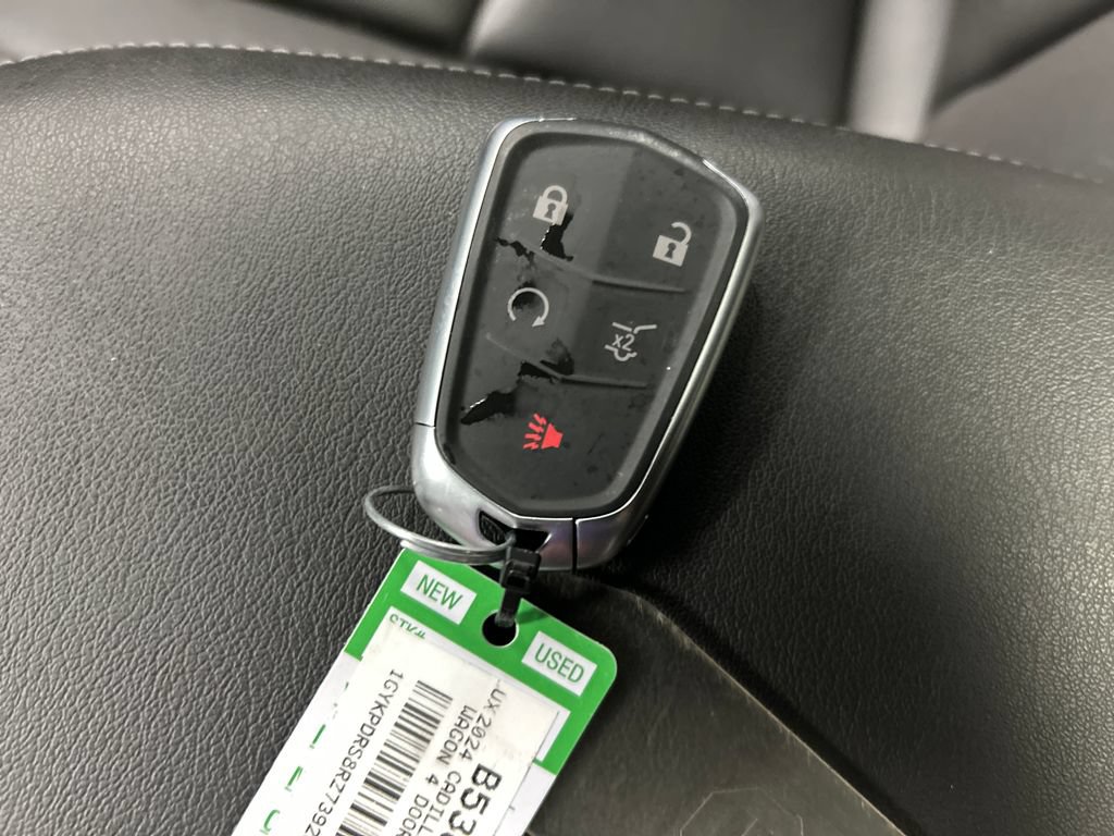 Used 2024 Cadillac XT6 Premium Luxury AWD/4WD image 22
