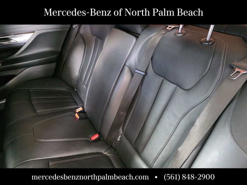 Used 2020 BMW 740i w/ Cold Weather Package image 15