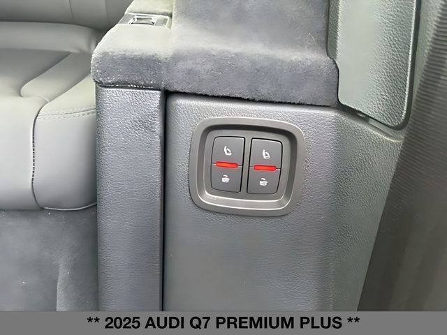 Used 2025 Audi Q7 3.0T Premium Plus AWD/4WD image 20